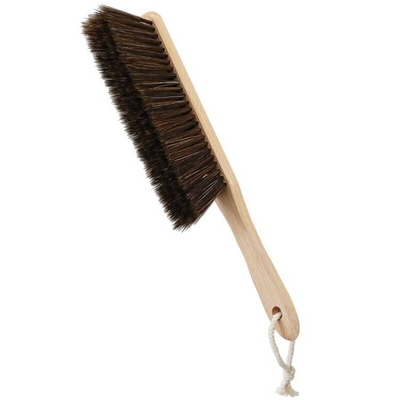 Polvoreda suave de las cerdas del cepillo de madera de la manija de la escoba de la mano