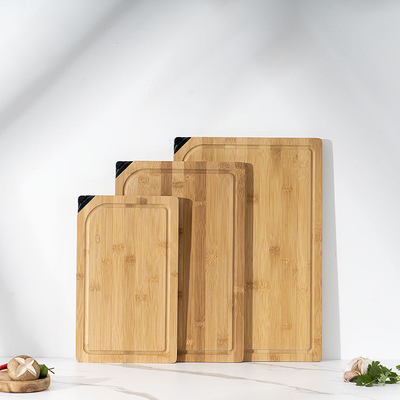 Tabla de cortar de bambú los 33x20cm orgánica respetuosa del medio ambiente con los sacapuntas de cuchillo